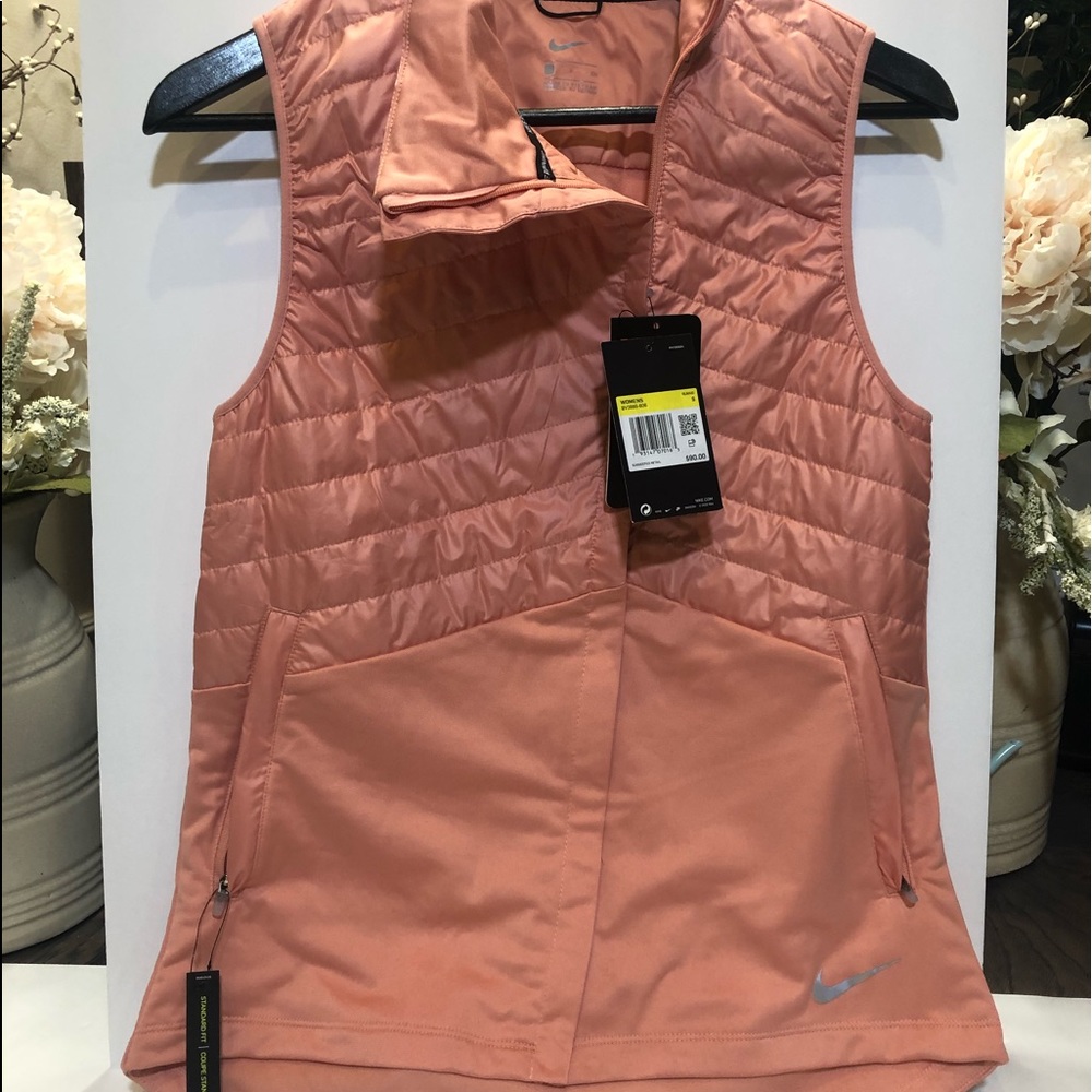 NWT Nike Women's Essential Quilted Running Vest - Picture 1 of 4